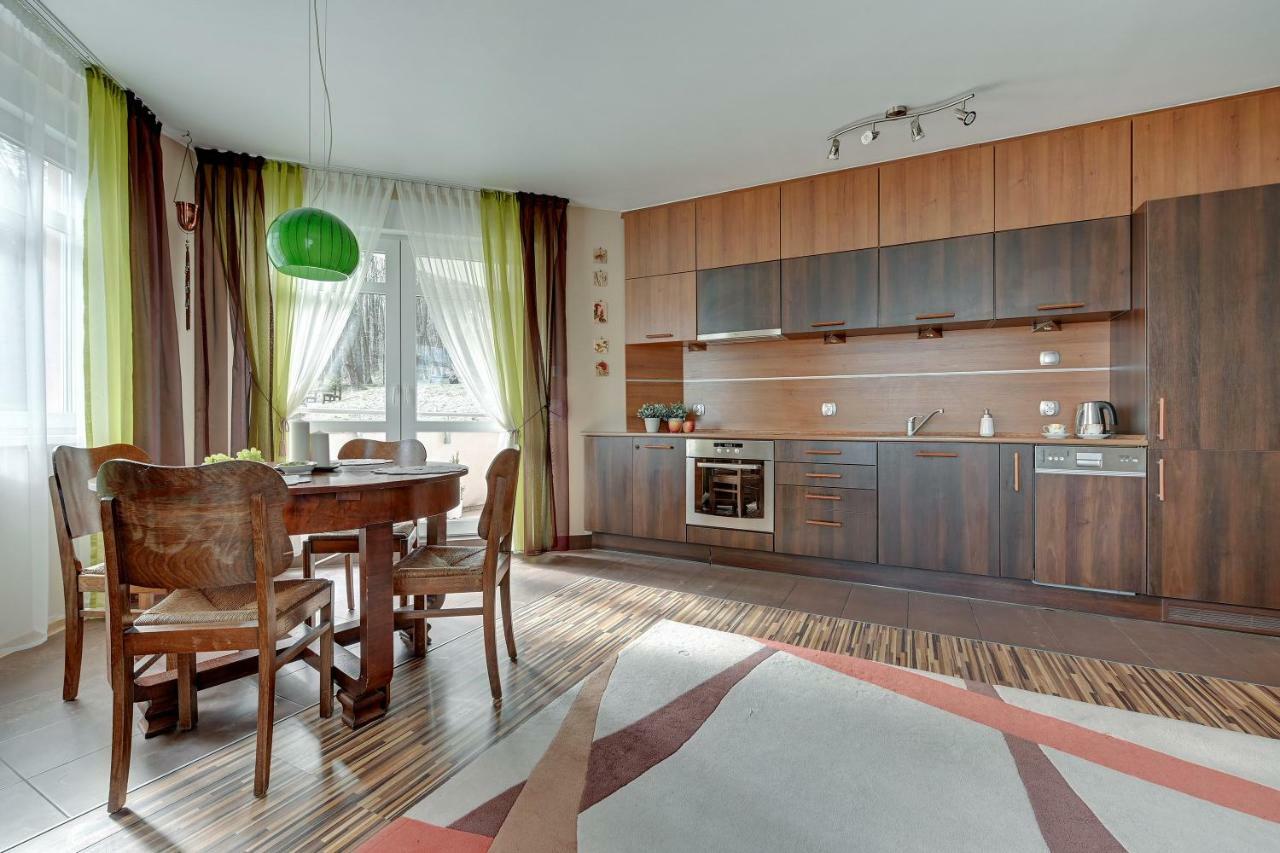 Blue Mandarin Wood Apartment *